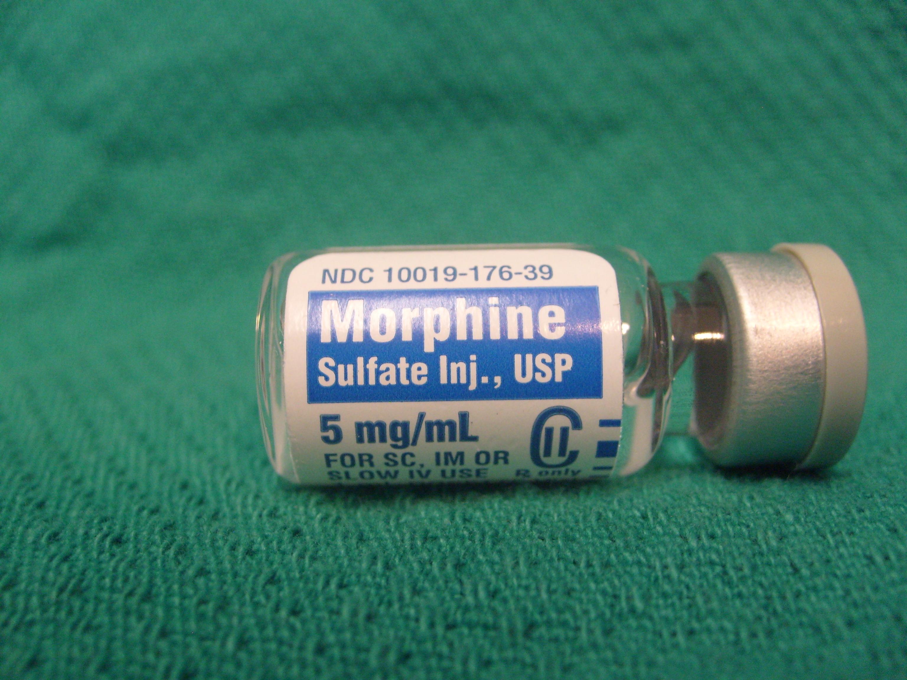 morphine_vialjpgautoformatandcropfacesandfitcropandqandwandixlibjs