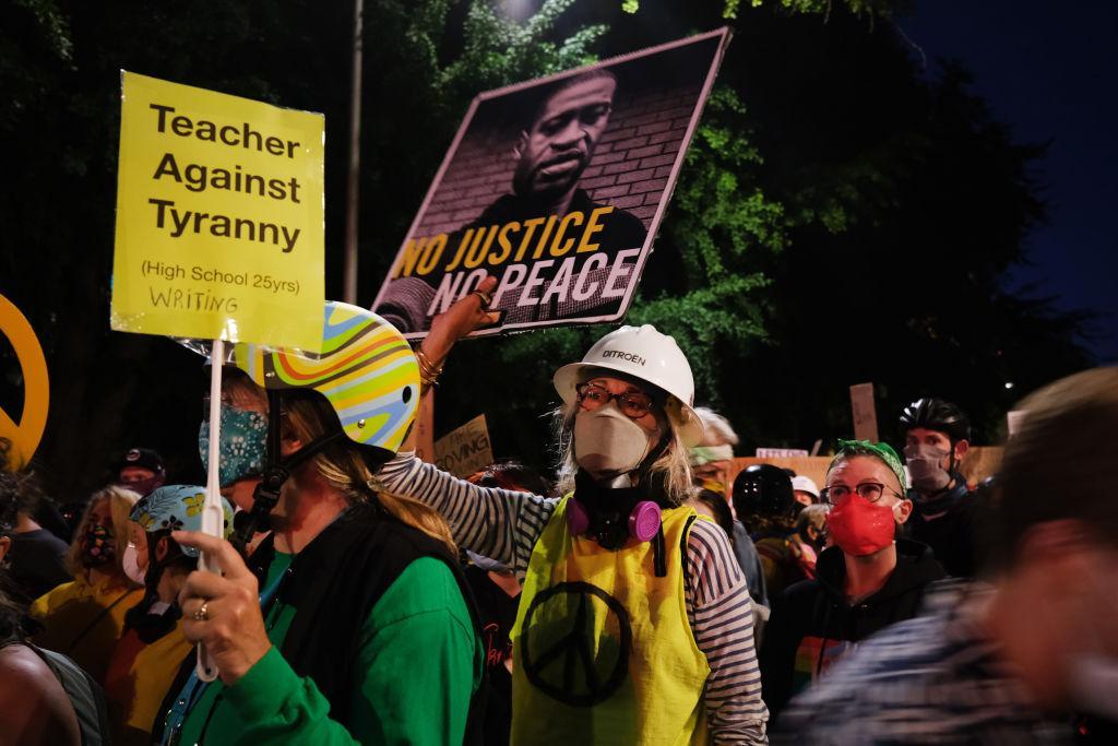 teachers against tyranny