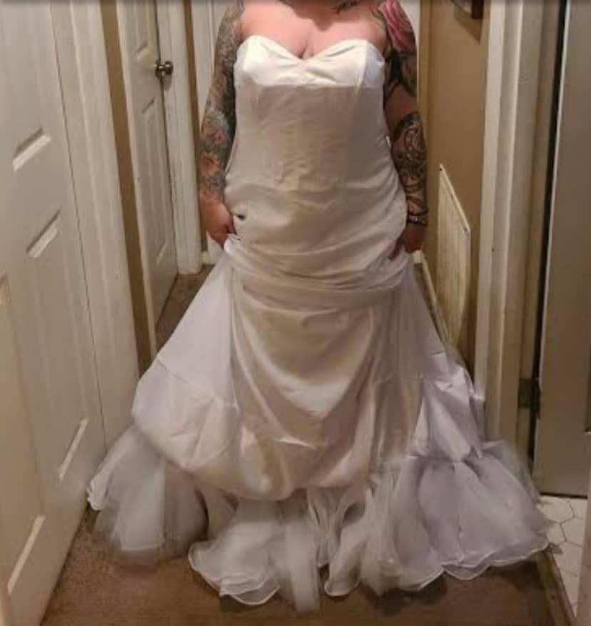 wedding dress