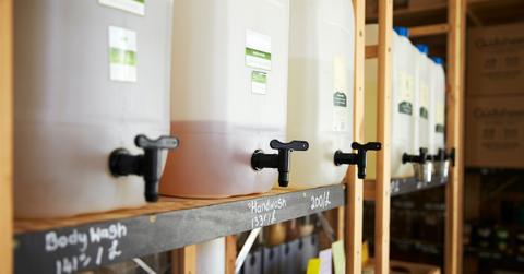 czech drugstores bulk machines reduce plastic waste